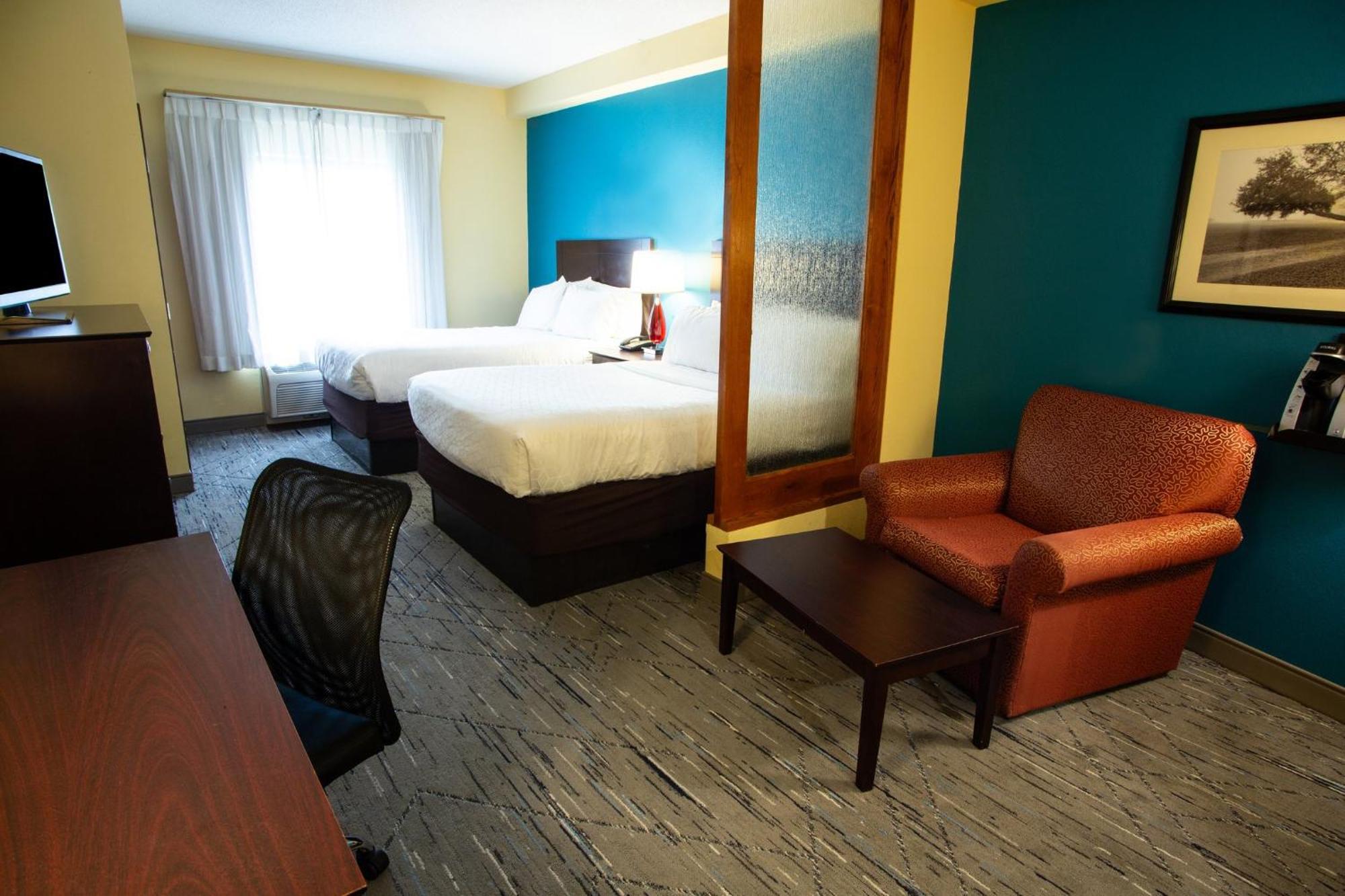 Holiday Inn Express & Suites Harrisburg West Меканіксберґ Екстер'єр фото