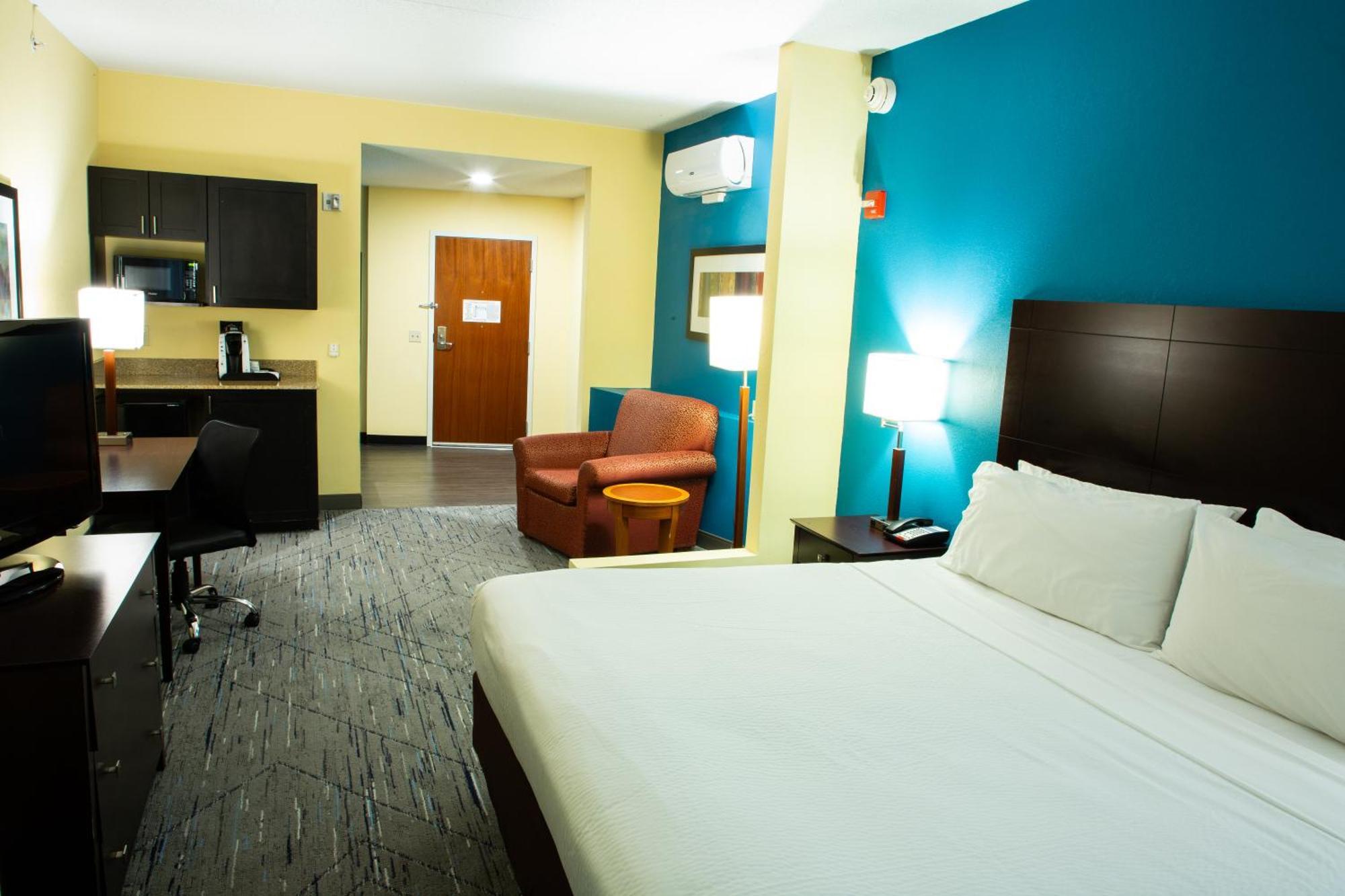 Holiday Inn Express & Suites Harrisburg West Меканіксберґ Екстер'єр фото